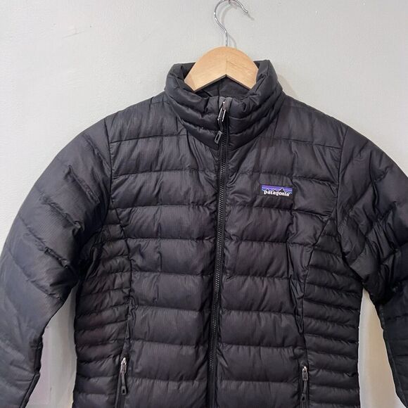 Sold  - Picture 3 of 11